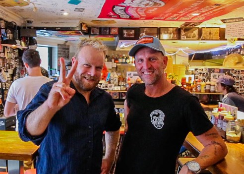 Bondi Tony's Burger Joint founder, Tony Gosden, joins Hot & Delicious: Rocks The Planet! in Sydney.